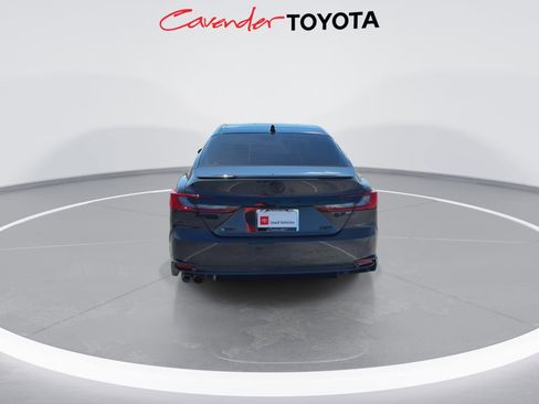 Used 2025 Toyota Camry XSE image 7