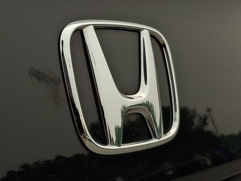 Used 2025 Honda Civic Sport image 30