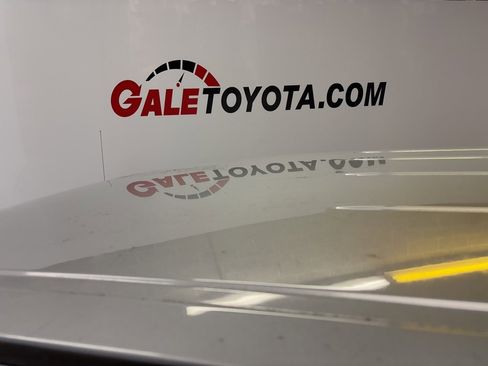 Used 2018 RAM 1500 Express w/ Express Value Package image 4