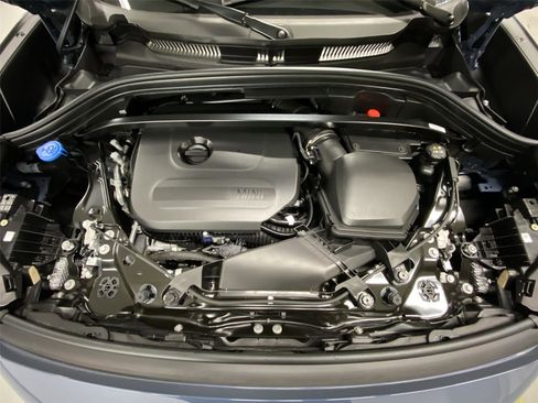 Certified 2025 MINI Cooper Countryman S w/ Comfort Package Max image 22