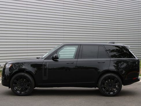New 2026 Land Rover Range Rover SE AWD/4WD image 9