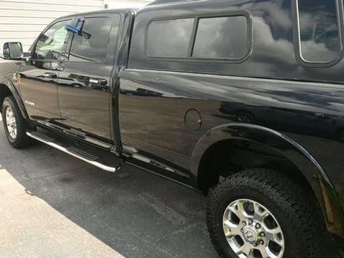 Used 2019 RAM 2500 Laramie AWD/4WD image 9