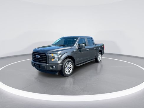Used 2017 Ford F150 XL w/ Equipment Group 101A Mid RWD image 5