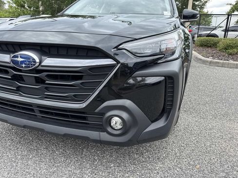 Used 2023 Subaru Outback Limited AWD/4WD image 9