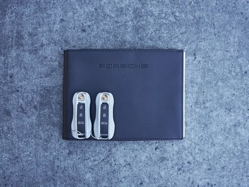 Used 2021 Porsche 911 Turbo S image 75