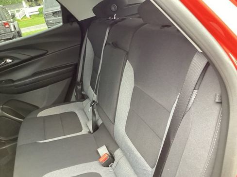 New 2026 Chevrolet TrailBlazer LT w/ Convenience Package AWD/4WD image 17
