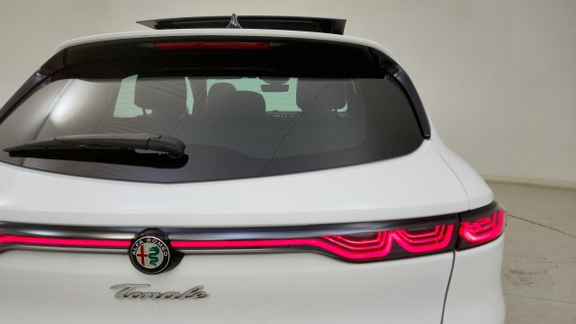 Used 2024 Alfa Romeo Tonale Veloce w/ Active Assist Package AWD/4WD image 26