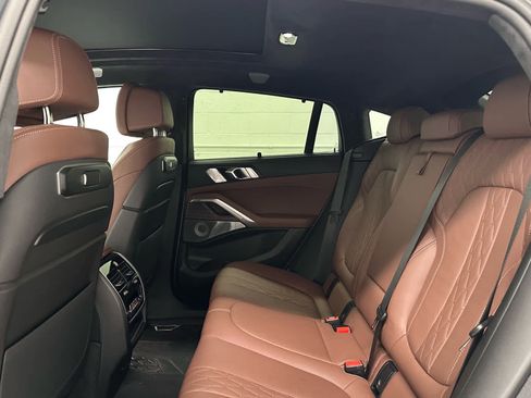 Used 2025 BMW X6 M60i image 14