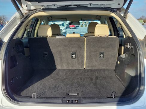 Used 2018 Ford Edge SEL w/ Equipment Group 201A image 8