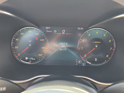 Used 2022 Mercedes-Benz GLC 300 image 32