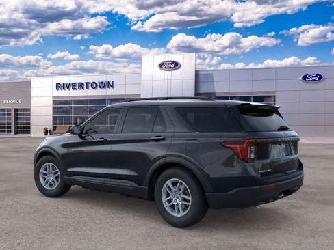 New 2026 Ford Explorer Active RWD image 4