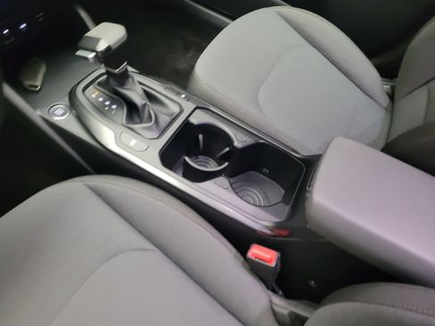 Used 2025 Kia K4 FWD image 26