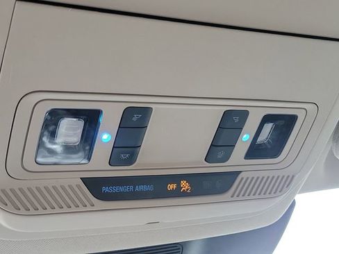 Certified 2021 Ford Explorer XLT image 19