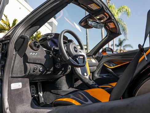 New 2026 McLaren 750S Spider image 8