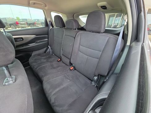 Used 2017 Nissan Murano SV FWD image 15