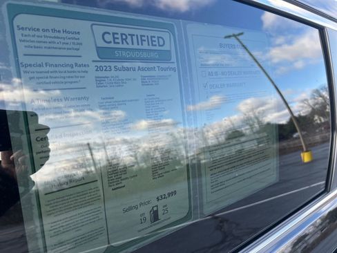 Used 2023 Subaru Ascent Touring image 31