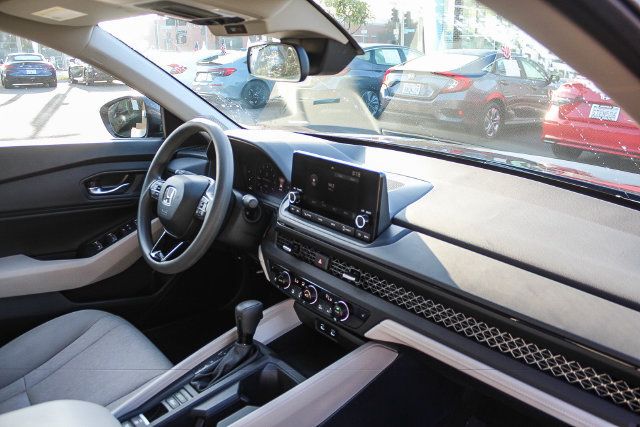 Used 2024 Honda Accord EX image 21