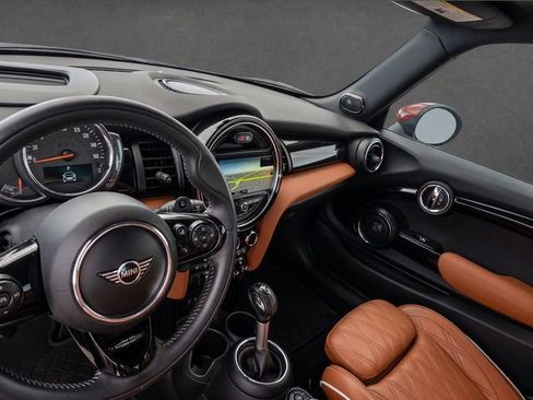 Used 2019 MINI Cooper S FWD image 5