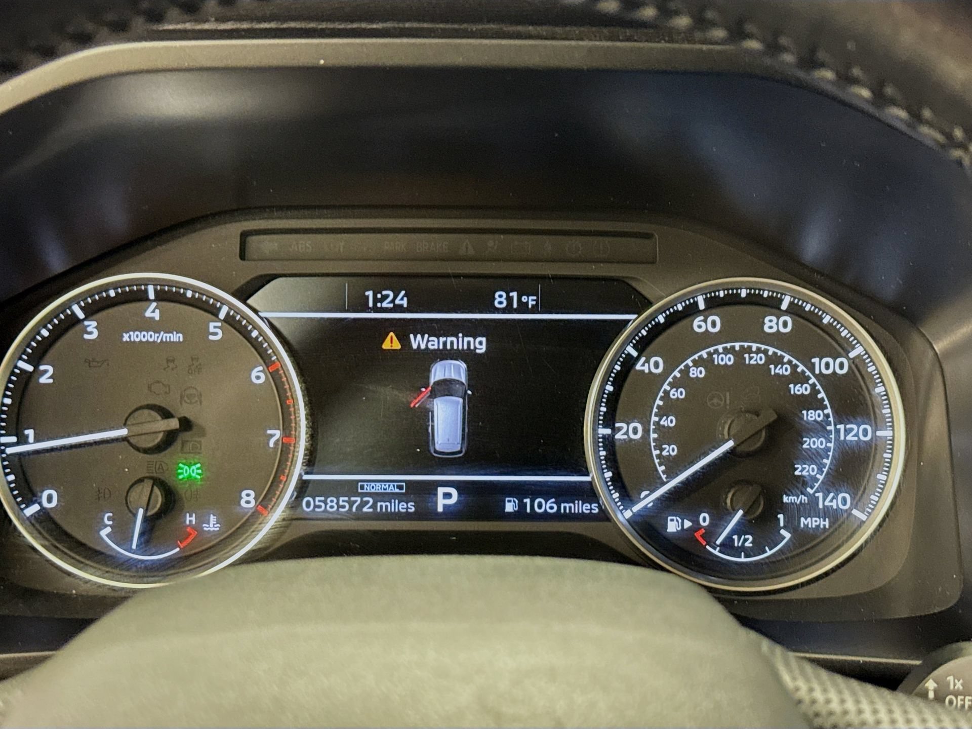 Used 2024 Mitsubishi Outlander SE Black Edition AWD/4WD image 12