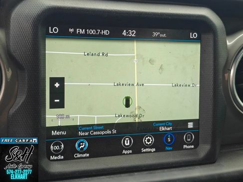 Used 2020 Jeep Wrangler Unlimited Sahara w/ Uconnect 4C Nav & Sound Group AWD/4WD image 7