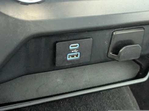 Used 2022 Ford F150 XLT w/ Equipment Group 301A Mid image 26