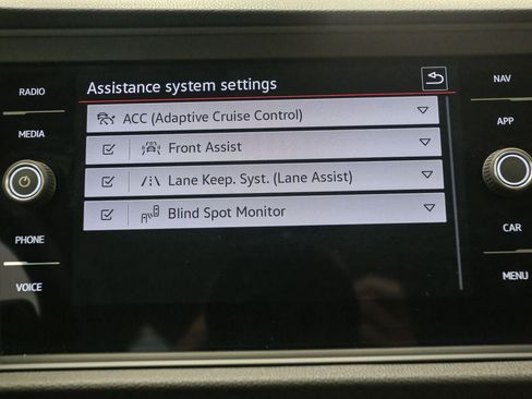 Used 2023 Volkswagen Jetta SEL FWD image 34