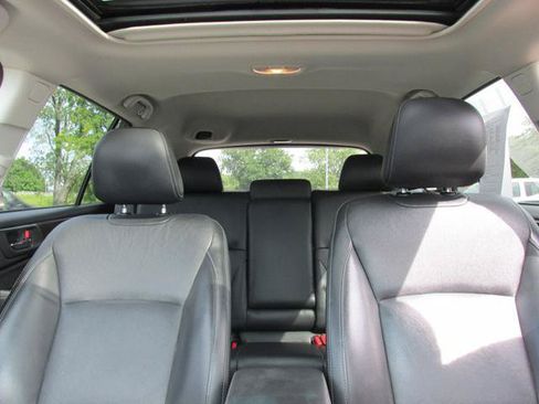 Used 2015 Subaru Outback 2.5i Limited AWD/4WD image 13