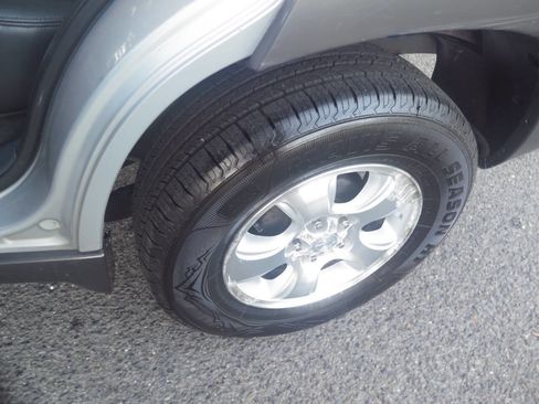 Used 2003 MAZDA Tribute ES AWD/4WD image 29