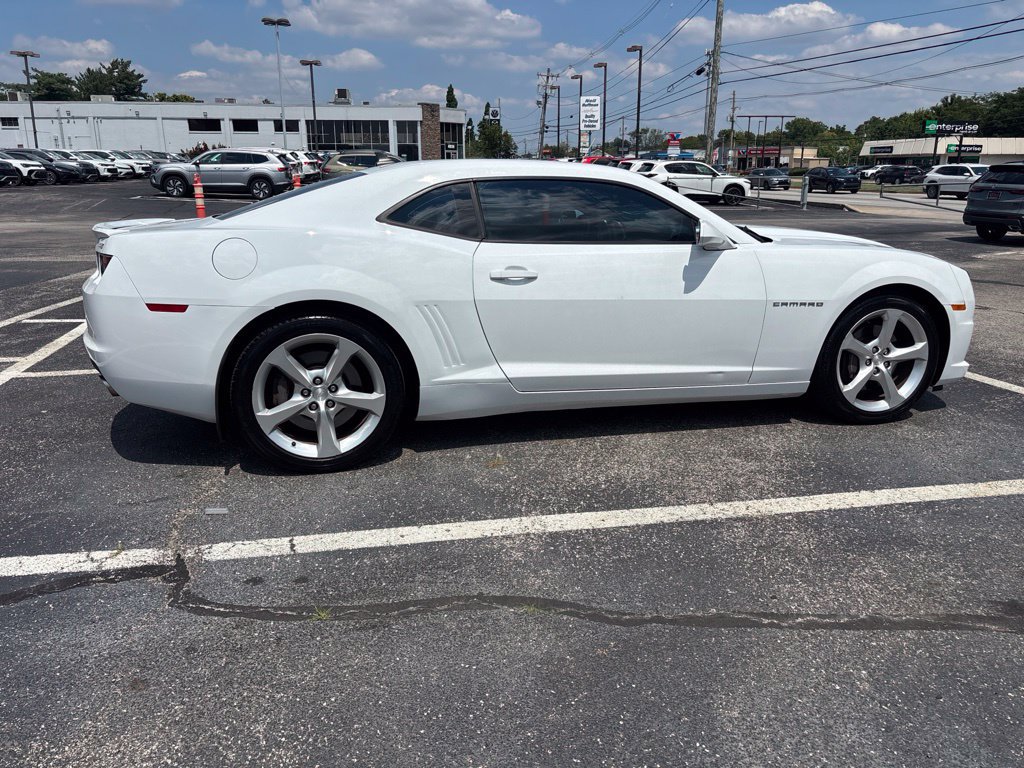 Used 2013 Chevrolet Camaro SS RWD image 8