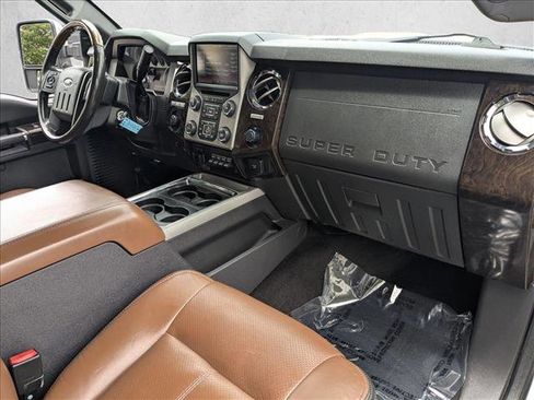 Used 2015 Ford F350 Platinum w/ FX4 Off-Road Package AWD/4WD image 20