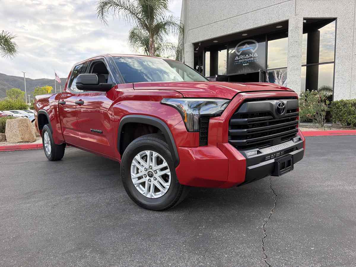 Used 2022 Toyota Tundra SR5 AWD/4WD image 9