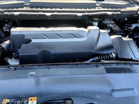 Used 2017 Ford Edge Sport w/ Equipment Group 401A image 10