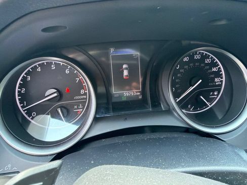 Used 2024 Toyota Camry SE FWD image 13