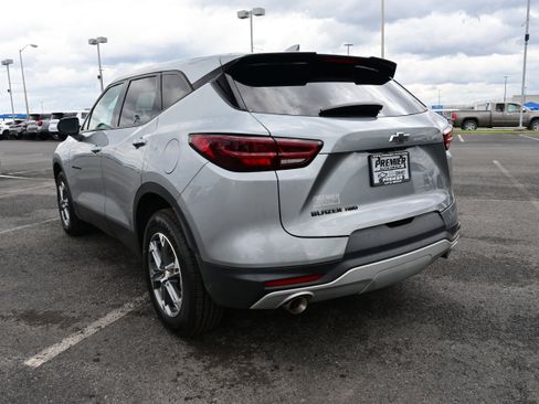 Used 2023 Chevrolet Blazer LT w/ Driver Confidence Package image 8