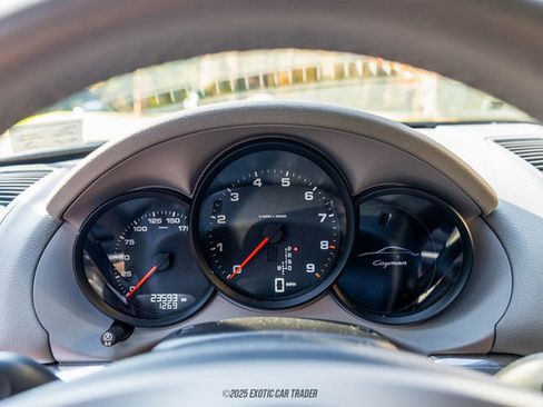 Used 2014 Porsche Cayman image 27
