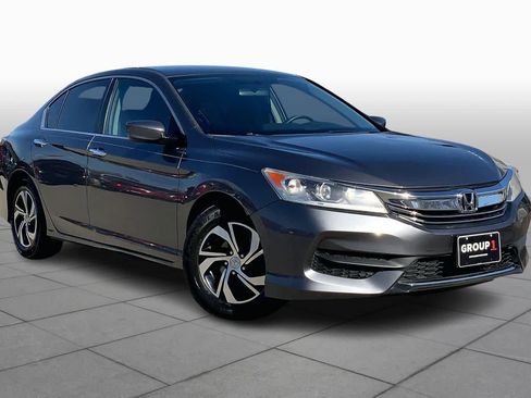 Used 2017 Honda Accord LX image 2