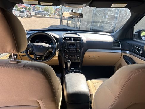 Used 2017 Ford Explorer 4WD image 40