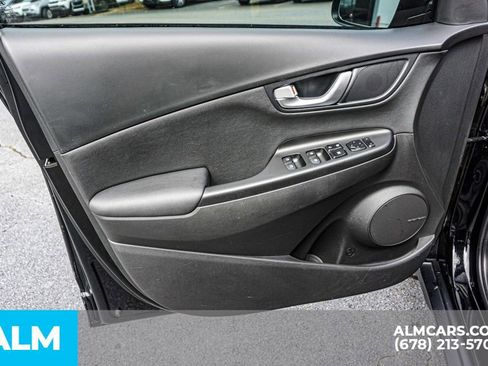 Used 2023 Hyundai Kona Limited image 48