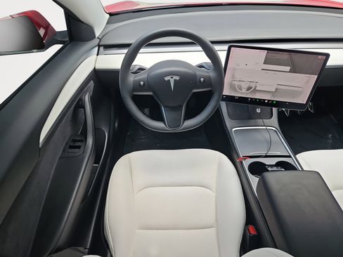Used 2021 Tesla Model 3 Standard Range Plus RWD image 10