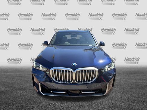 Used 2026 BMW X5 xDrive40i AWD/4WD image 3