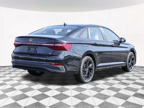New 2026 Volkswagen Jetta SE FWD image 16