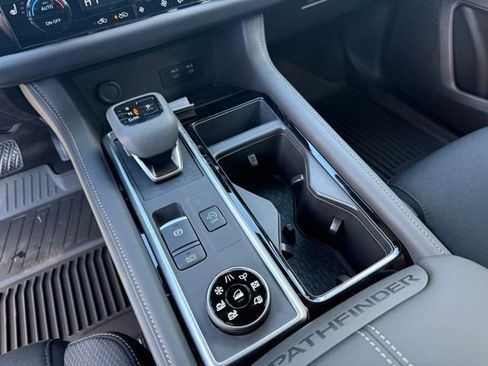 New 2026 Nissan Pathfinder SV image 22