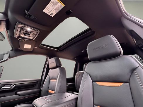 Used 2024 GMC Sierra 2500 AT4 w/ AT4 Premium Plus Package image 26