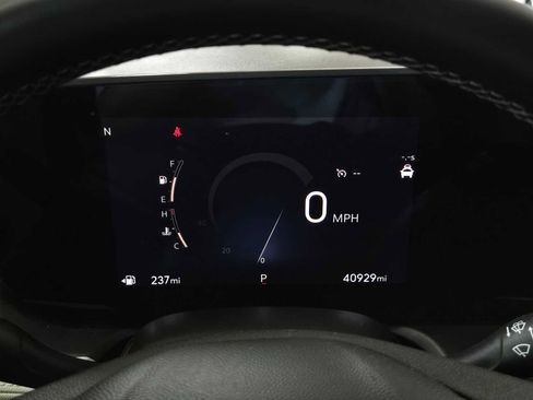 Used 2024 Buick Encore GX Preferred FWD image 23