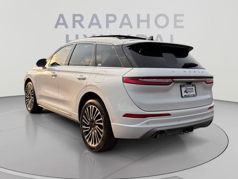 Used 2021 Lincoln Corsair Reserve w/ Equipment Group 201A AWD/4WD image 3