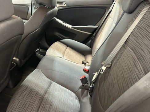 Used 2017 Hyundai Accent SE FWD image 9