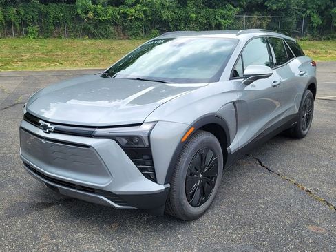 New 2025 Chevrolet Blazer EV LT image 5