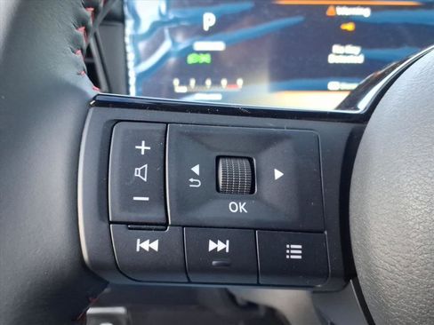 New 2026 Nissan Kicks SR image 20