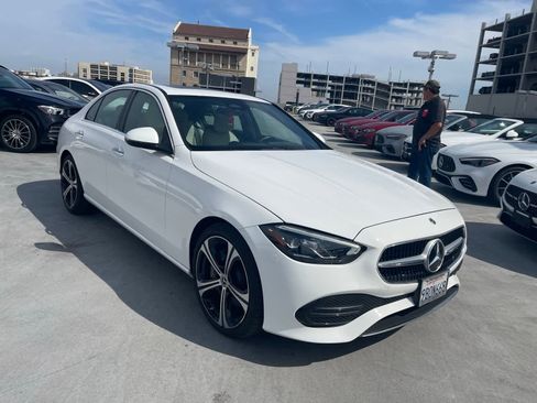 Used 2022 Mercedes-Benz C 300 Sedan image 2