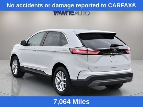 Used 2023 Ford Edge SEL w/ Convenience Package AWD/4WD image 3